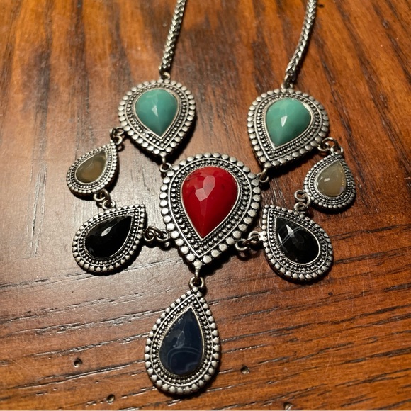 Vintage Silver Finish Genuine Multi Teardrop Faux Stones Necklace - Picture 2 of 9